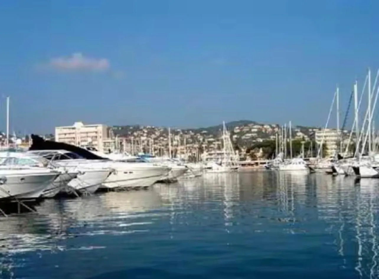 Homestay Festival De Cannes Joli 2 Pieces 4 Personnes Vallauris